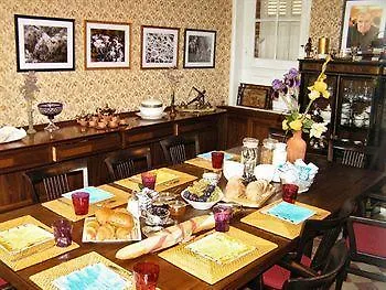 Jardin Gorbeau & Bed & Breakfast 4*